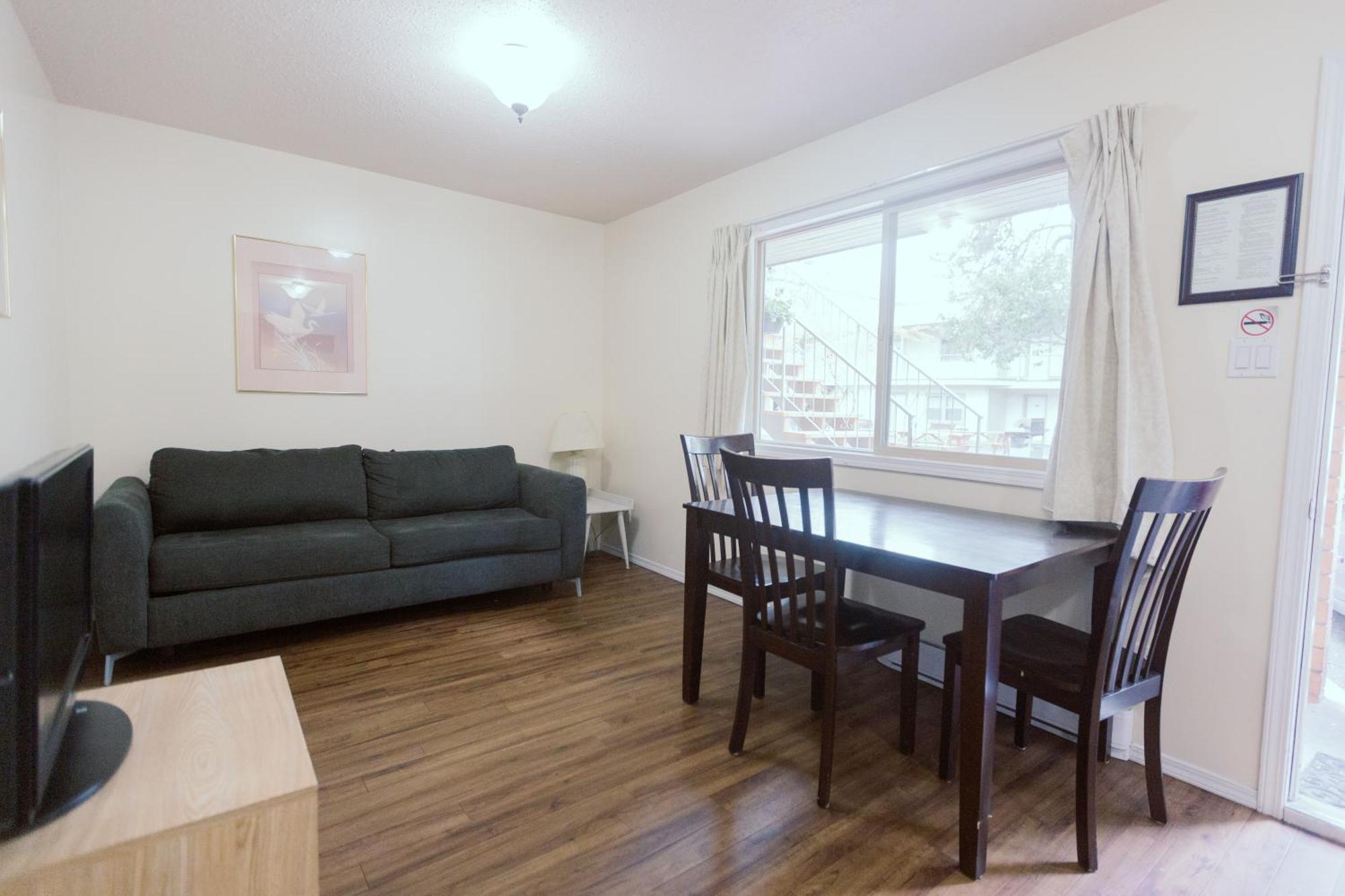 Beachside Motel Penticton Ngoại thất bức ảnh