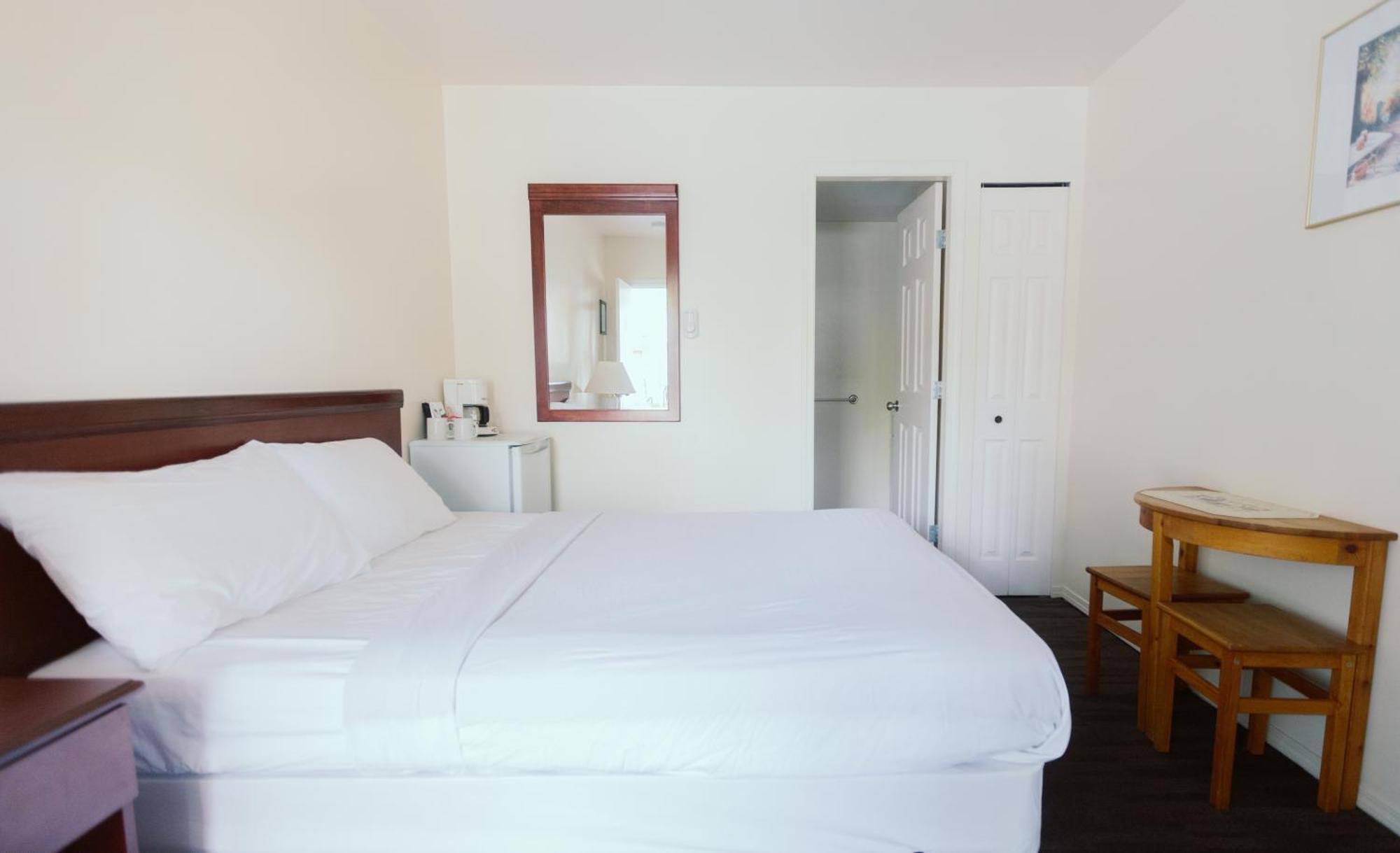 Beachside Motel Penticton Ngoại thất bức ảnh
