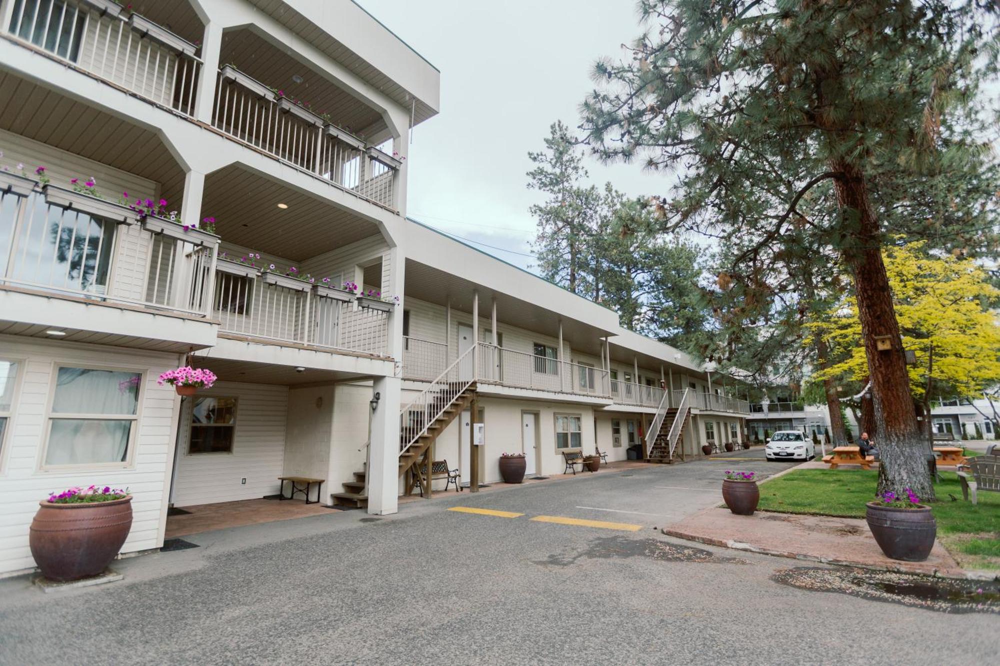 Beachside Motel Penticton Ngoại thất bức ảnh